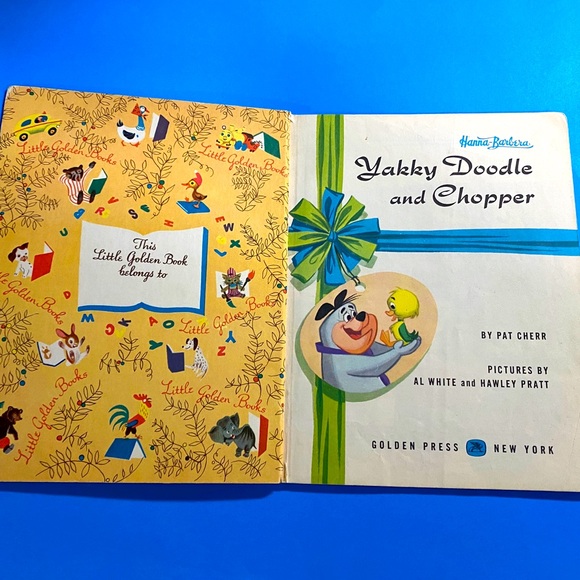 YOGI BEAR VTG 1962 A LITTLE GOLDEN BOOK YAKKY DOODLE AND CHOPPER HANNA-BARBERA - Picture 3 of 13